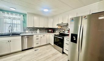 2055 S FLORAL Ave 11, Bartow, FL 33830