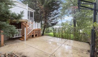923 ARRAN Rd, Baltimore, MD 21239