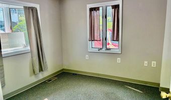 14 Depot Pl, Bethel, CT 06801