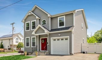 75 Bowlby St, Andover, NJ 07801