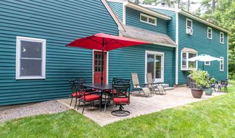14 Briarwood Ln, Amherst, NH 03031