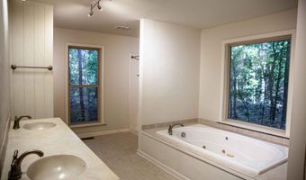 6768 Cobbham Rd, Appling, GA 30802