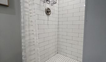 324 S CASTLE St, Baltimore, MD 21231