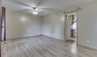 40 Village Rd, Bargersville, IN 46106