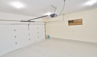 40 Kathryn Ln, Bangor, ME 04401