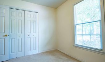 165 Spring Lk, Athens, GA 30605