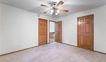 5 Ellesmere Ln, Bella Vista, AR 72714