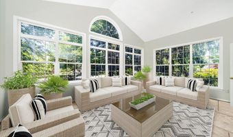 4406 HUNTCHASE Dr, Bowie, MD 20720