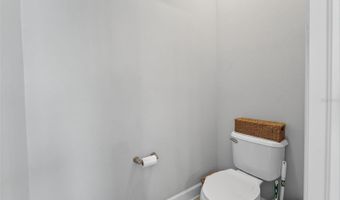 5227 ADMIRAL POINTE Dr, Apollo Beach, FL 33572