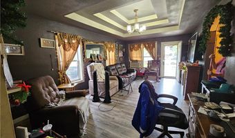 738 W 1st St, Alice, TX 78332