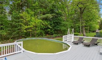 19 Bruce Dr, North Smithfield, RI 02896