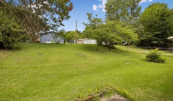 521 E Sunset Dr, Athens, TN 37303