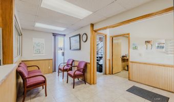 975 5th St, Elko, NV 89801