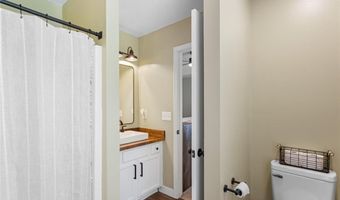 102 Lochenshire Pl, Belton, SC 29627