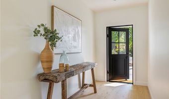 2134 Greenfield Ave, Los Angeles, CA 90025