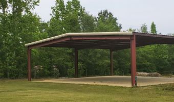 762 Old McLeod Brg, Adrian, GA 31002