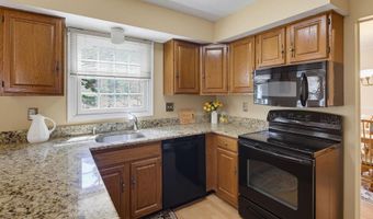 7105 WESTWIND Dr, Bowie, MD 20715