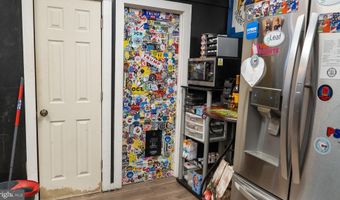 First State Vape LLC 470 N DUPONT HWY, Dover, DE 19901