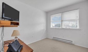 24 Woodland Rd, Bayville, NJ 08721