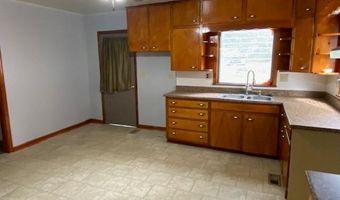 1025 Laramie St, Atchison, KS 66002