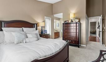 100 Wonderland Dr 5D, Abingdon, VA 24211