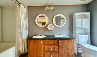 1032 LIBBY Ln, Barboursville, WV 25504