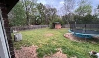 200 NE 15th St, Atkins, AR 72823