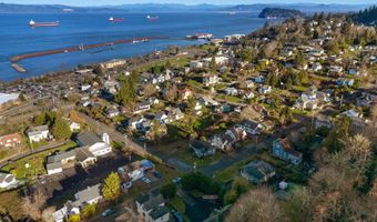 836 33RD St, Astoria, OR 97103