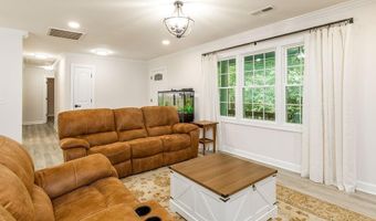 255 Back Creek Rd, Asheboro, NC 27205