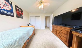 203 Cynwyd Dr, Absecon, NJ 08201