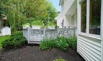 89 Beachridge Dr, Amherst, NY 14051