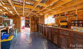 1010 And 1014 Melton Branch Rd, Bakersville, NC 28705