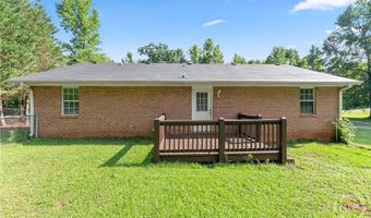 175 Big Oak Cir, Athens, GA 30605