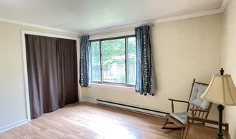 45 Seaview Ter, Belfast, ME 04915