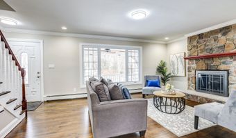 119 East Rd, Belford, NJ 07718