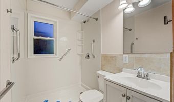 201 2nd Ave 4B, Belmar, NJ 07719