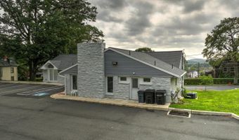 270 FRIEDENSBURG Rd, Reading, PA 19606