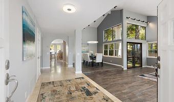3340 Cadencia St, Carlsbad, CA 92009