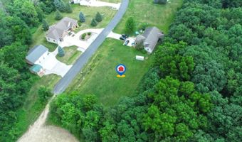 3079 Hillview Dr, Adrian, MI 49221