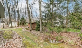 5241 Hawthorne Valley Dr, Westerville, OH 43082