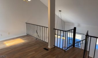 1 Snowbird Ct, Alloway, NJ 07462