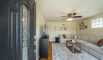 9327 Mackenzie Rd, Affton, MO 63123