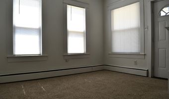 4 E MILBY St, Harrington, DE 19952