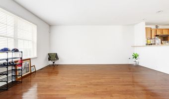 10 Oyster Bay Rd H, Absecon, NJ 08201