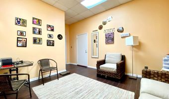 8 COMMONWEALTH Ave, Claymont, DE 19703