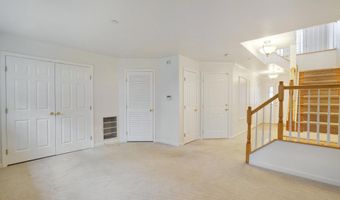 431 STANTON Pl, Alexandria, VA 22304