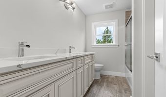 330 OAK HILL Ct, Antioch, IL 60002