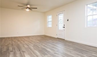 109 Dewey Ave, Alice, TX 78332