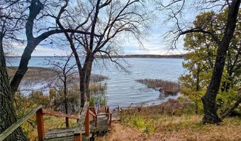 5023 W Lake Mary Dr SW, Alexandria, MN 56308
