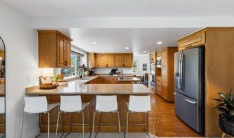 61211 Mount Vista Dr, Bend, OR 97702